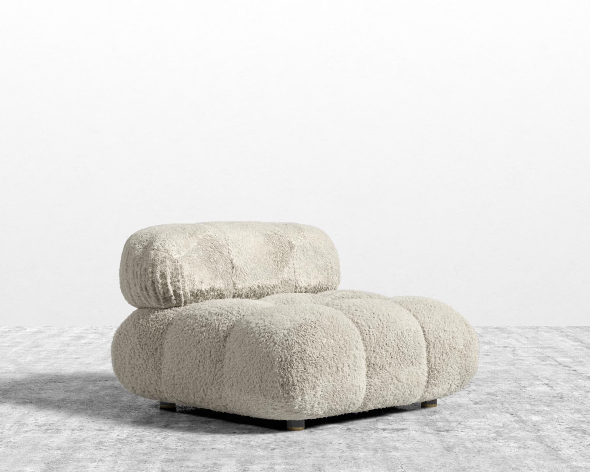 Belia Armless view 102