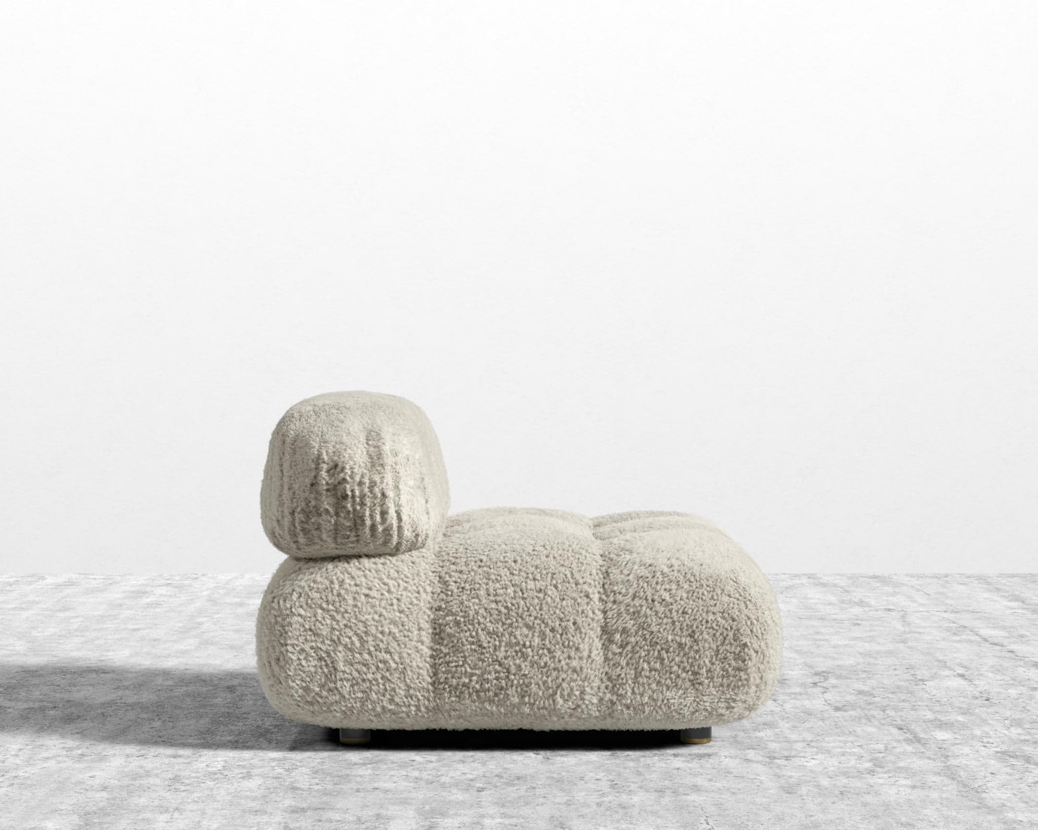 Belia Armless view 103