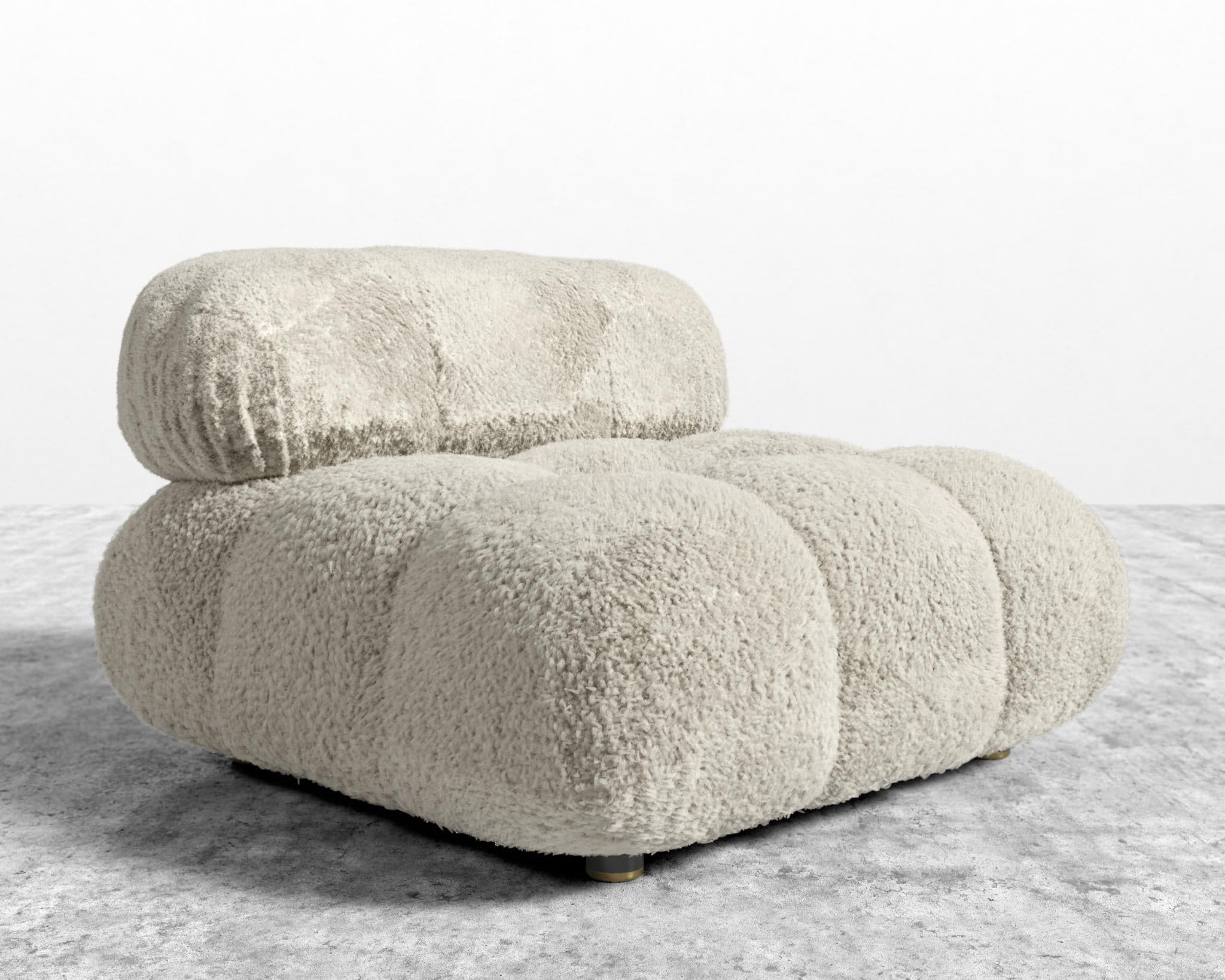 Belia Armless view 104