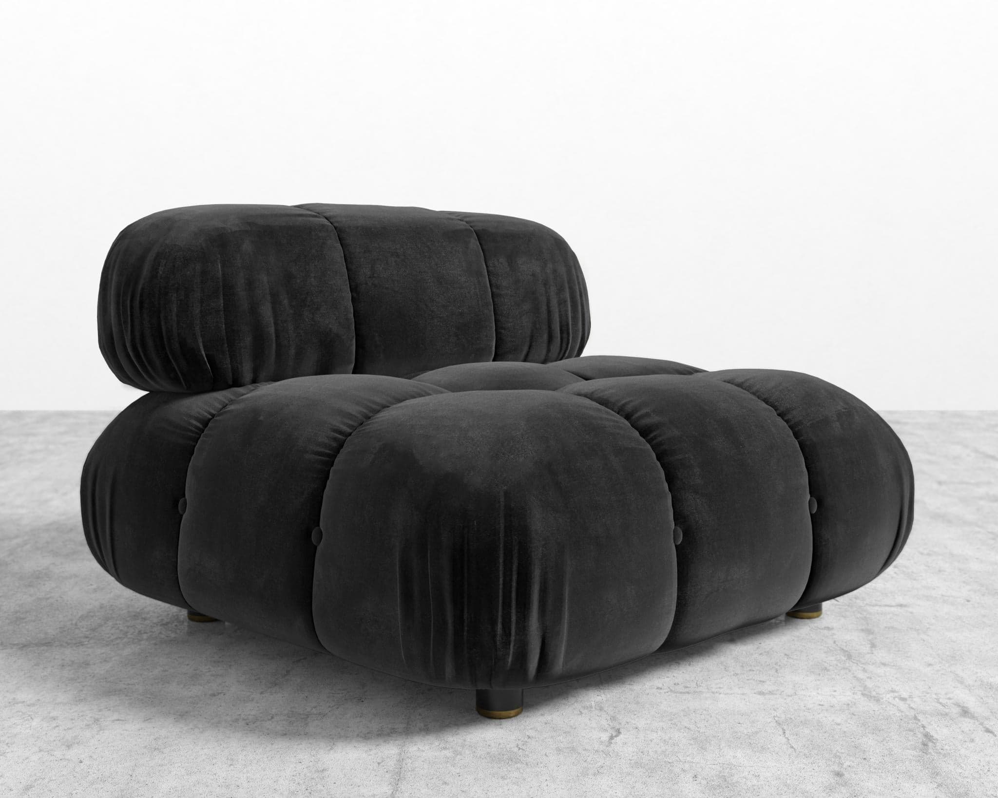 Belia Armless view 16