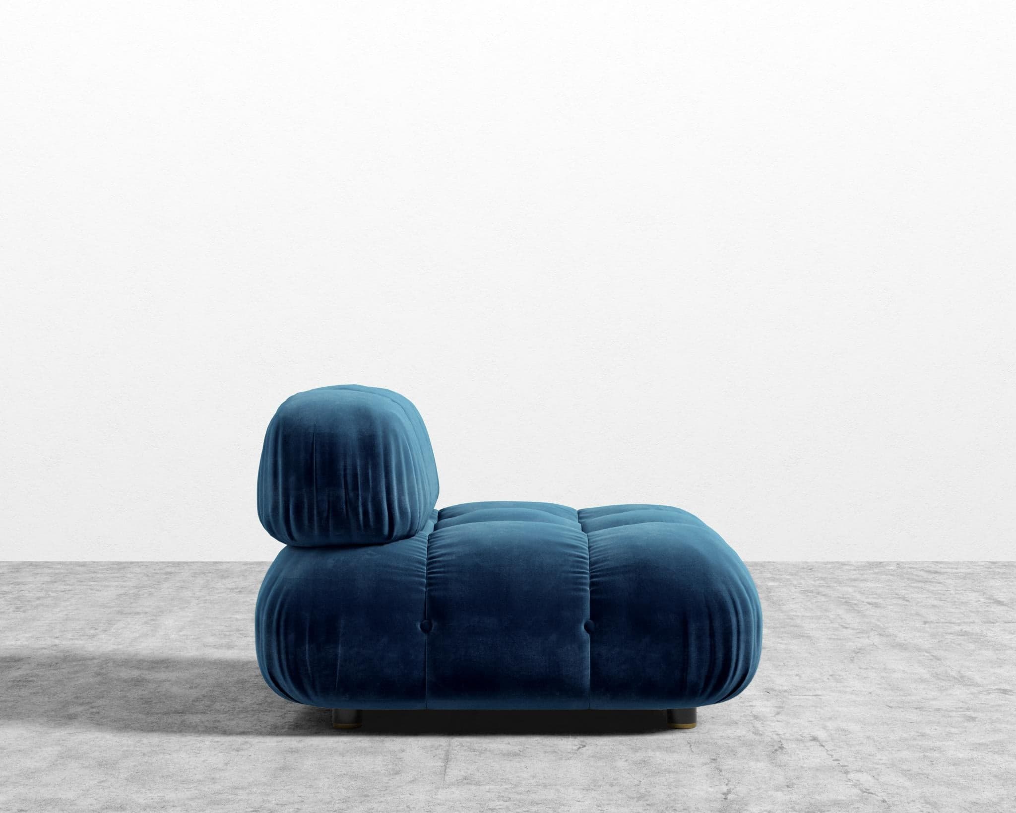 Belia Armless view 35