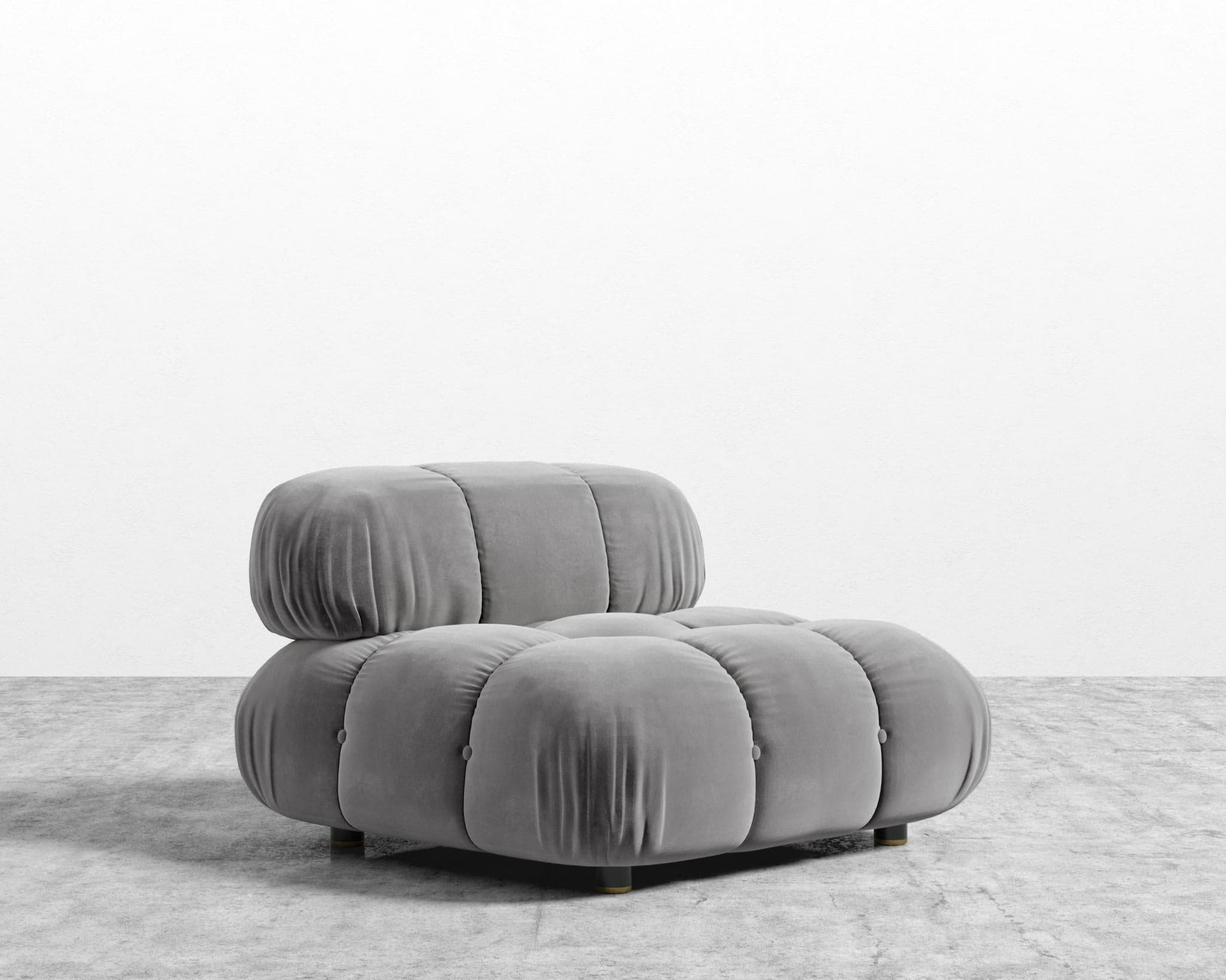 Belia Armless view 38