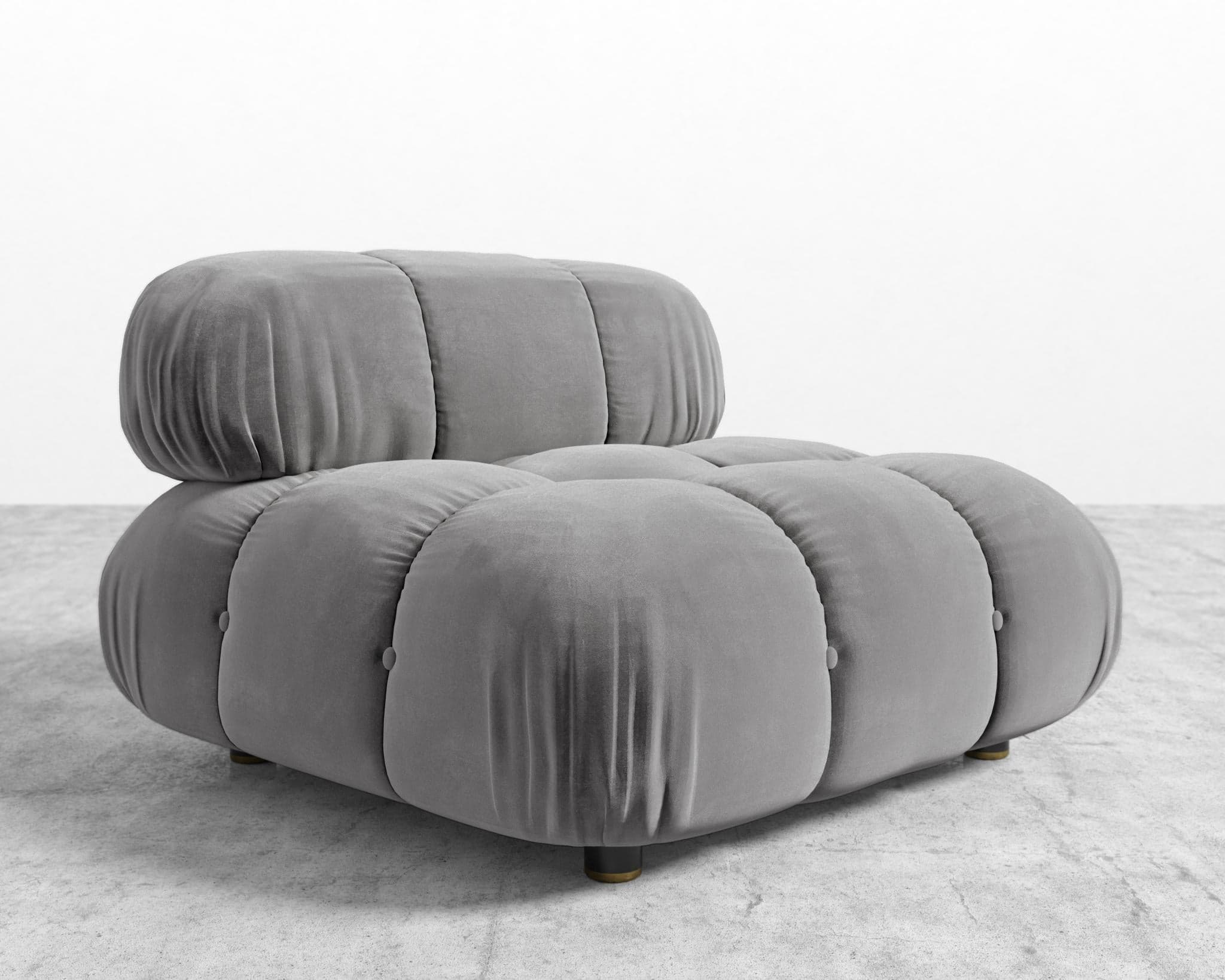 Belia Armless view 40