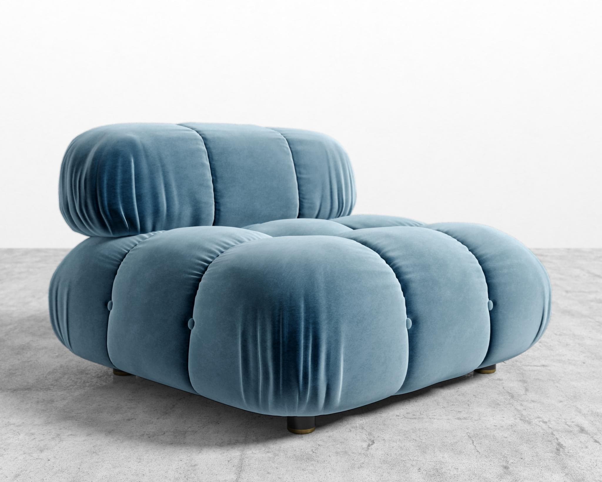 Belia Armless view 68