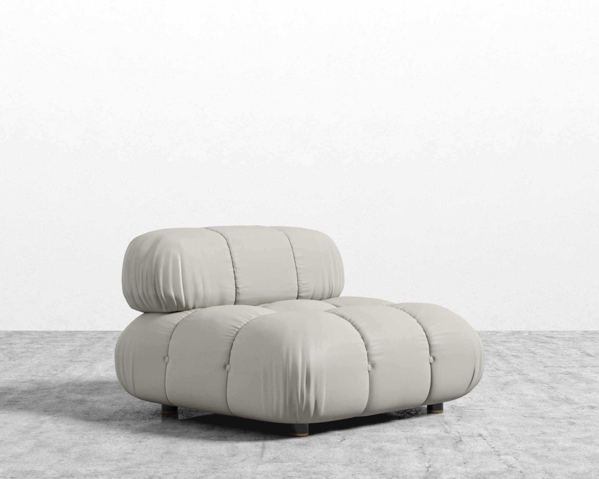 Belia Armless view 86