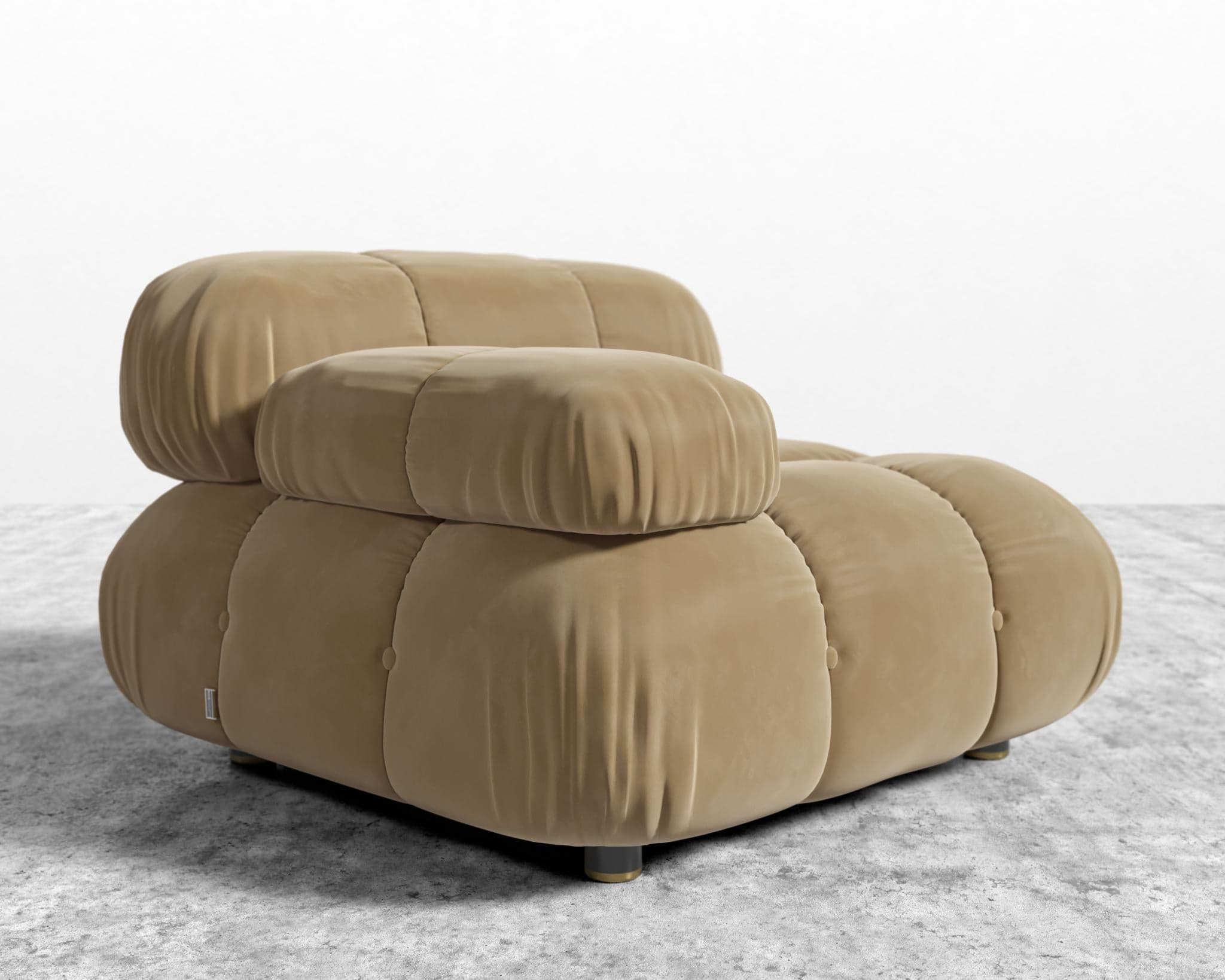 Belia Left Arm view 100