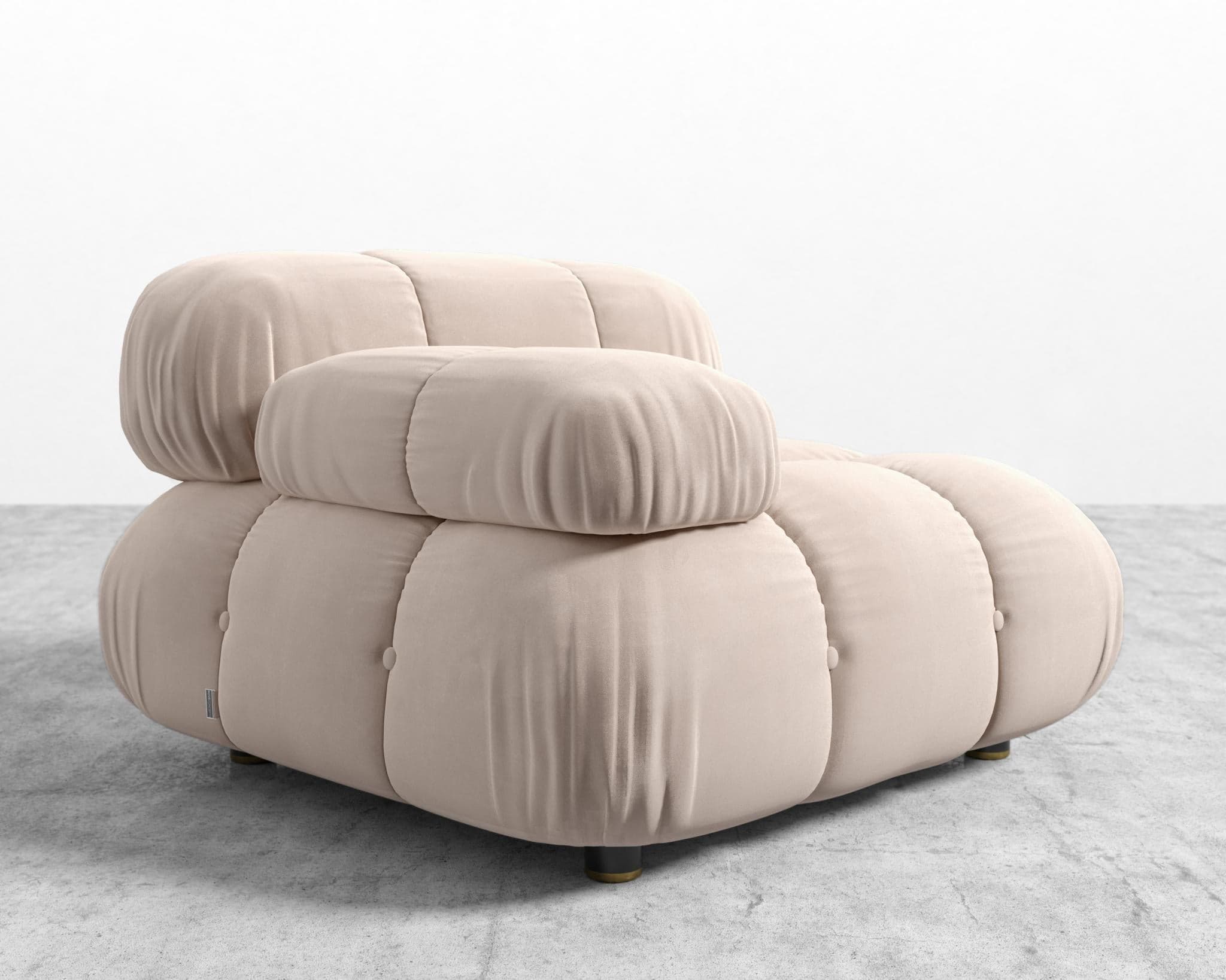 Belia Left Arm view 20