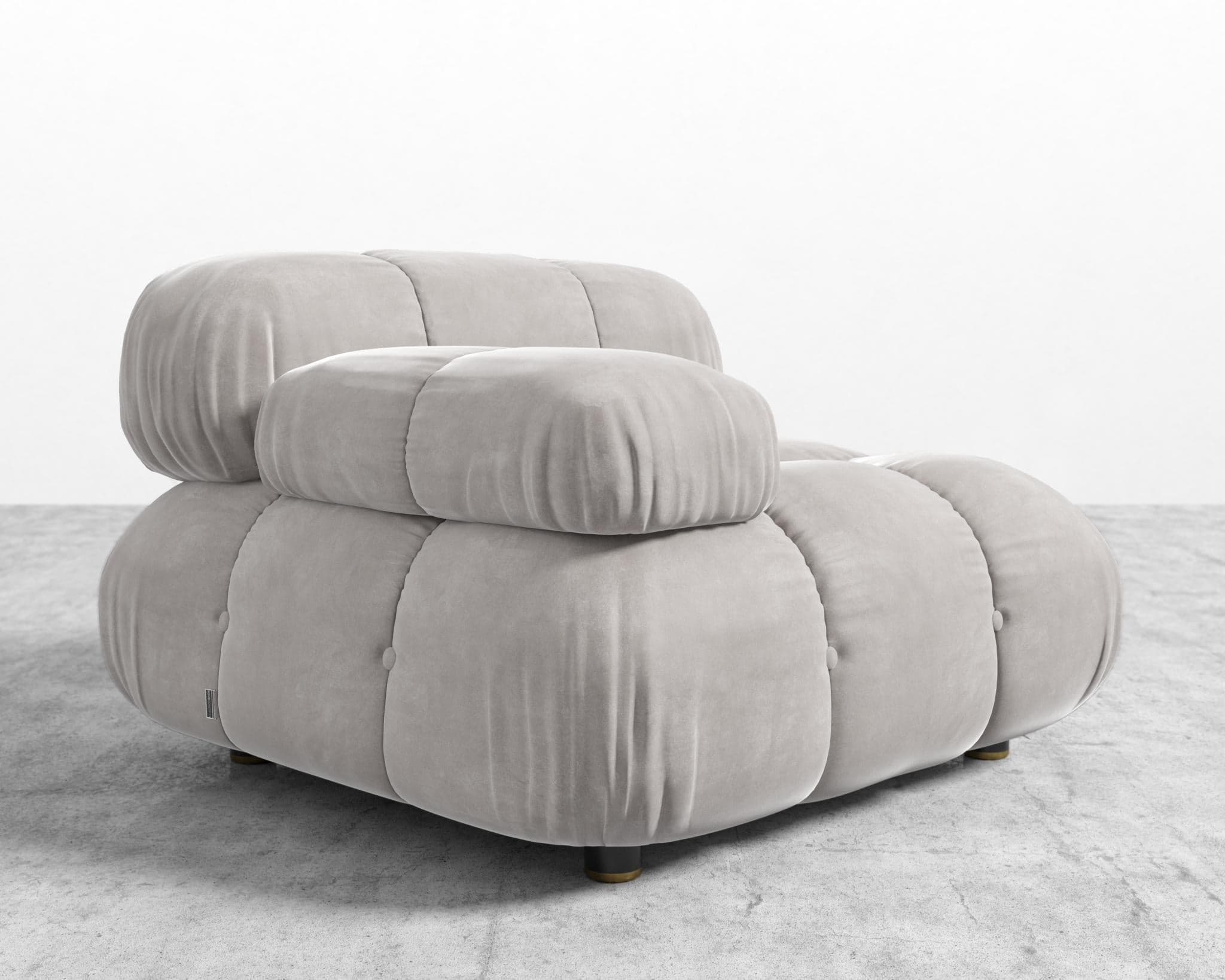 Belia Left Arm view 28