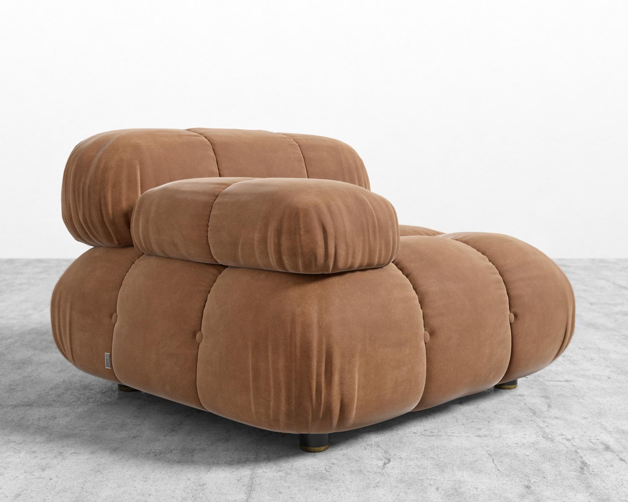 Belia Left Arm view 32