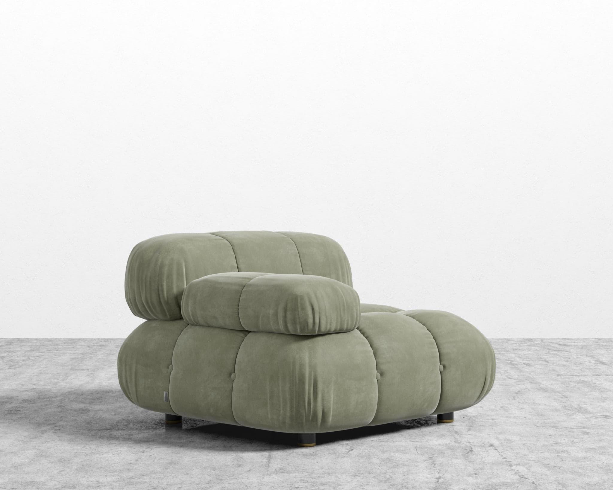 Belia Left Arm view 62