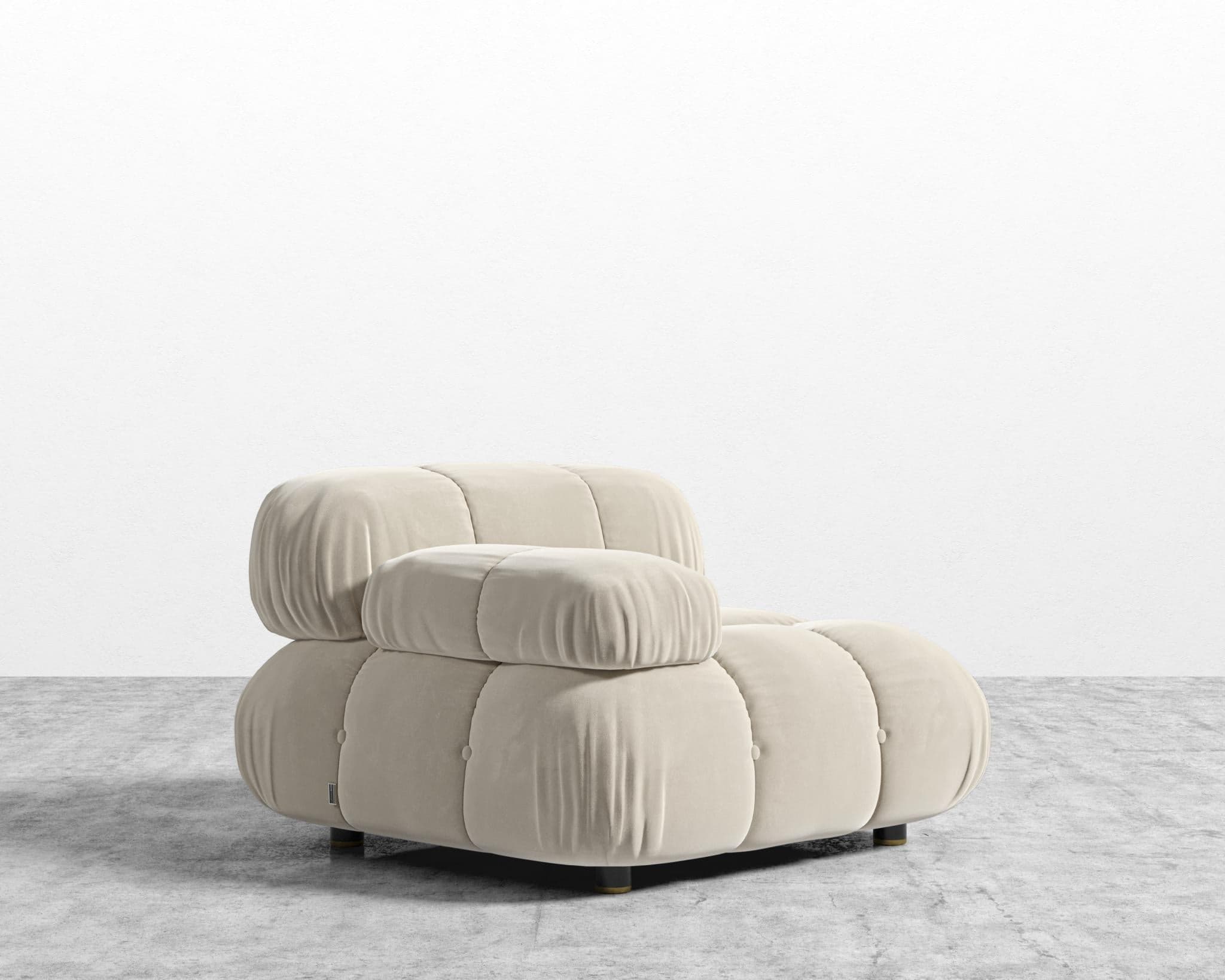 Belia Left Arm view 94