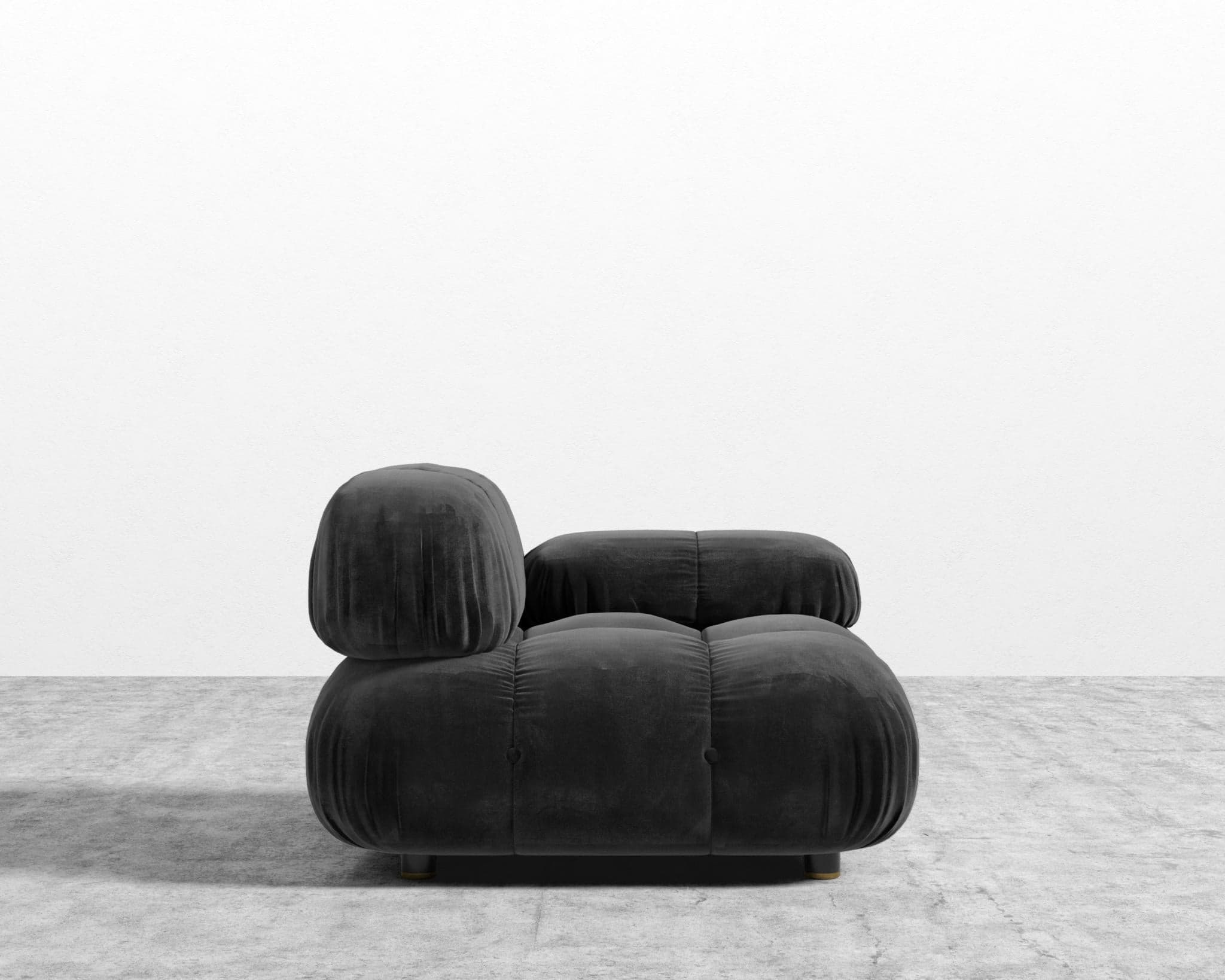 Belia Right Arm view 15