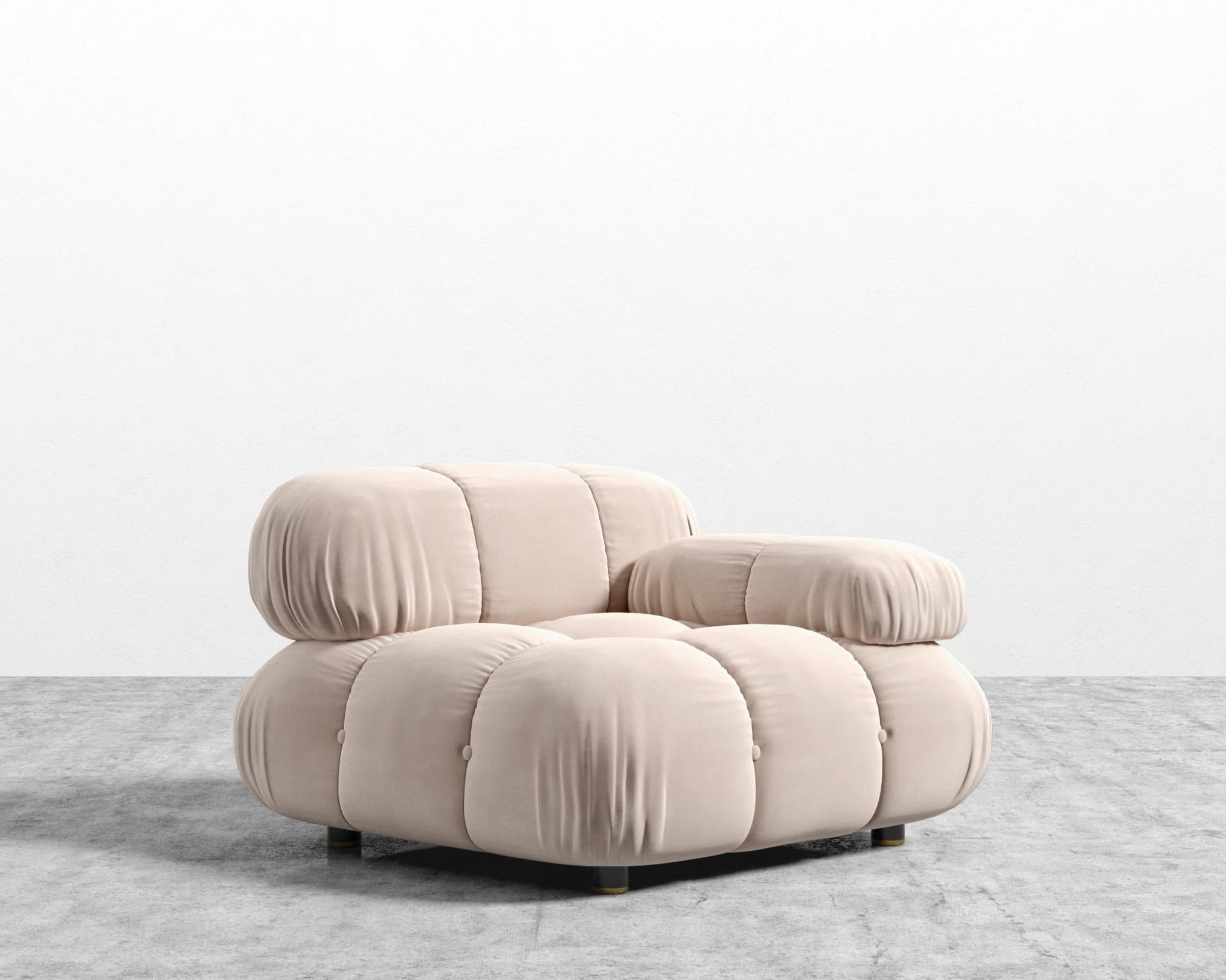 Belia Right Arm view 18