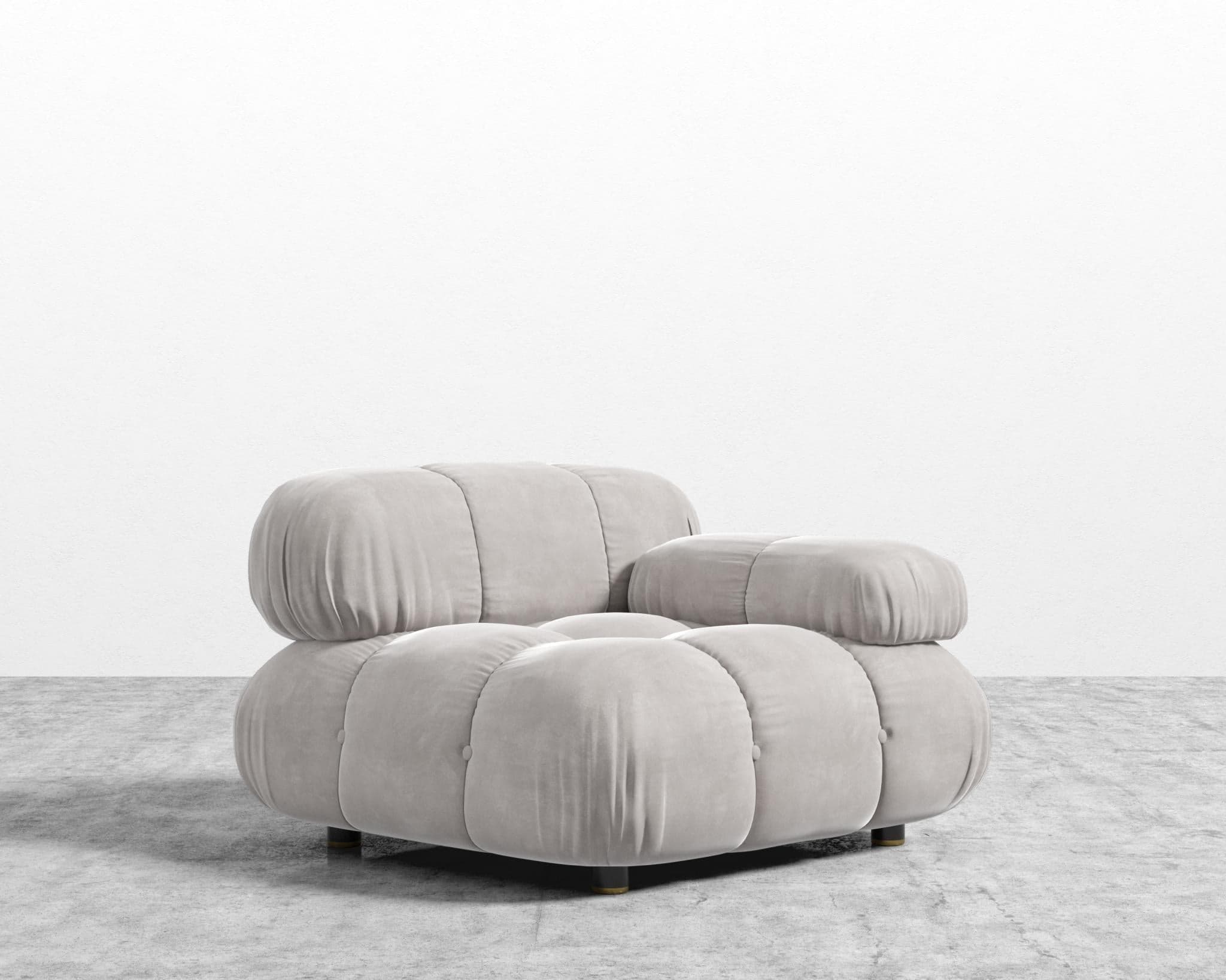 Belia Right Arm view 26