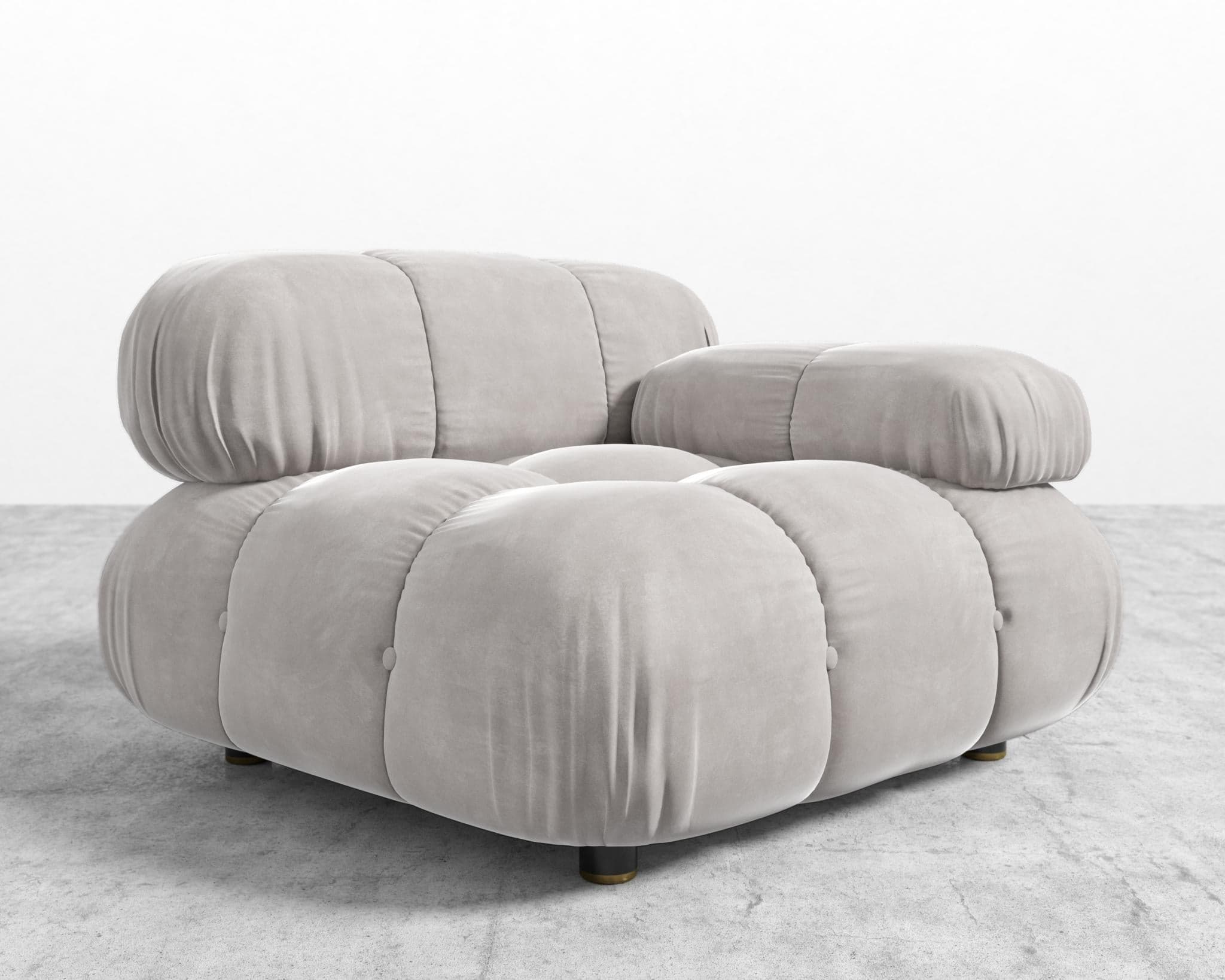 Belia Right Arm view 28