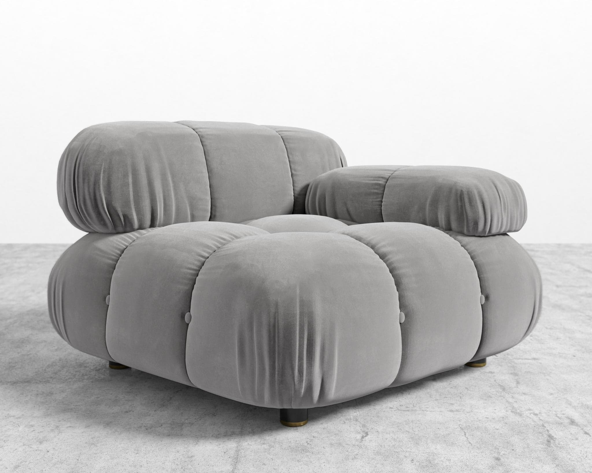 Belia Right Arm view 40