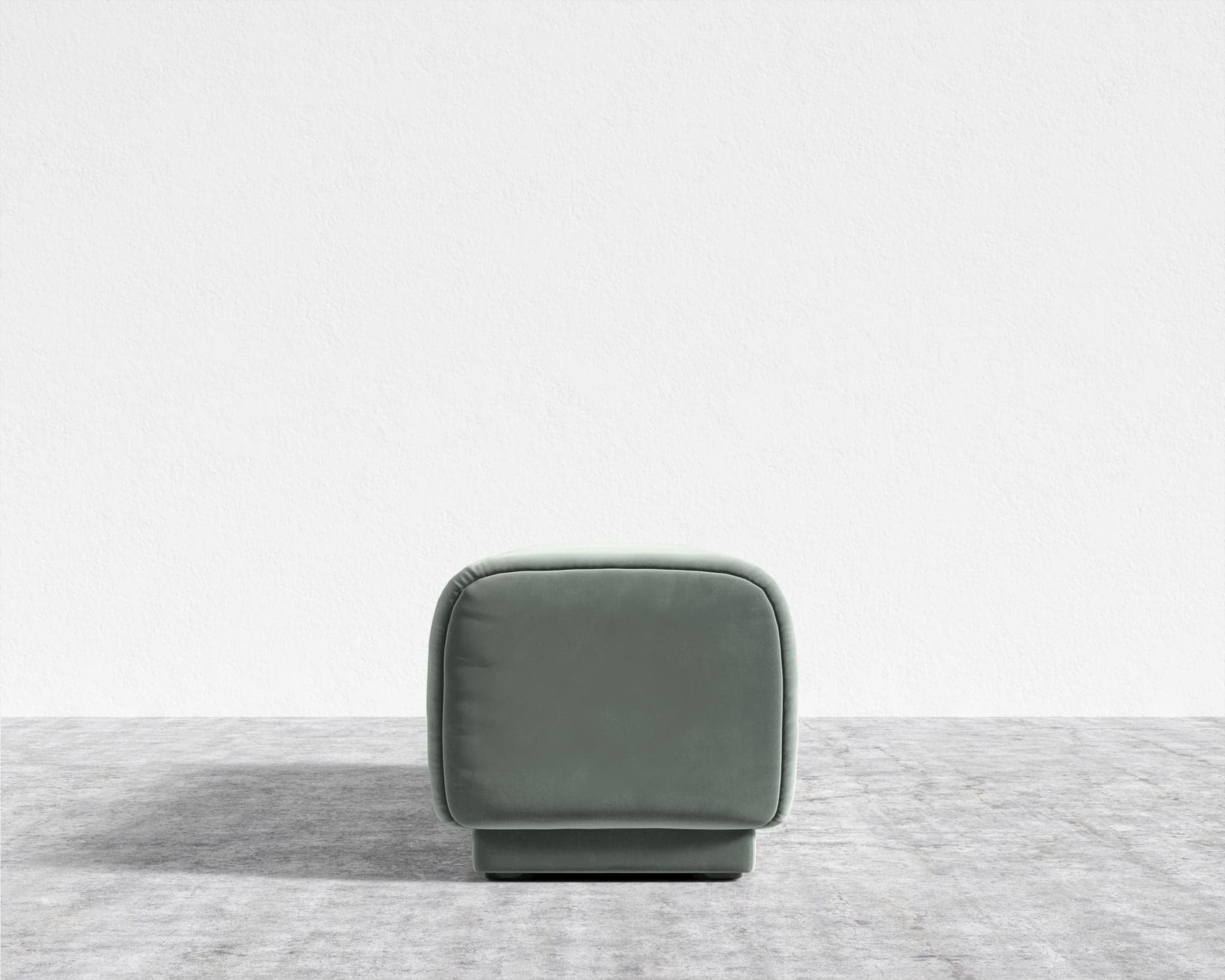 Berlin Bench view 35