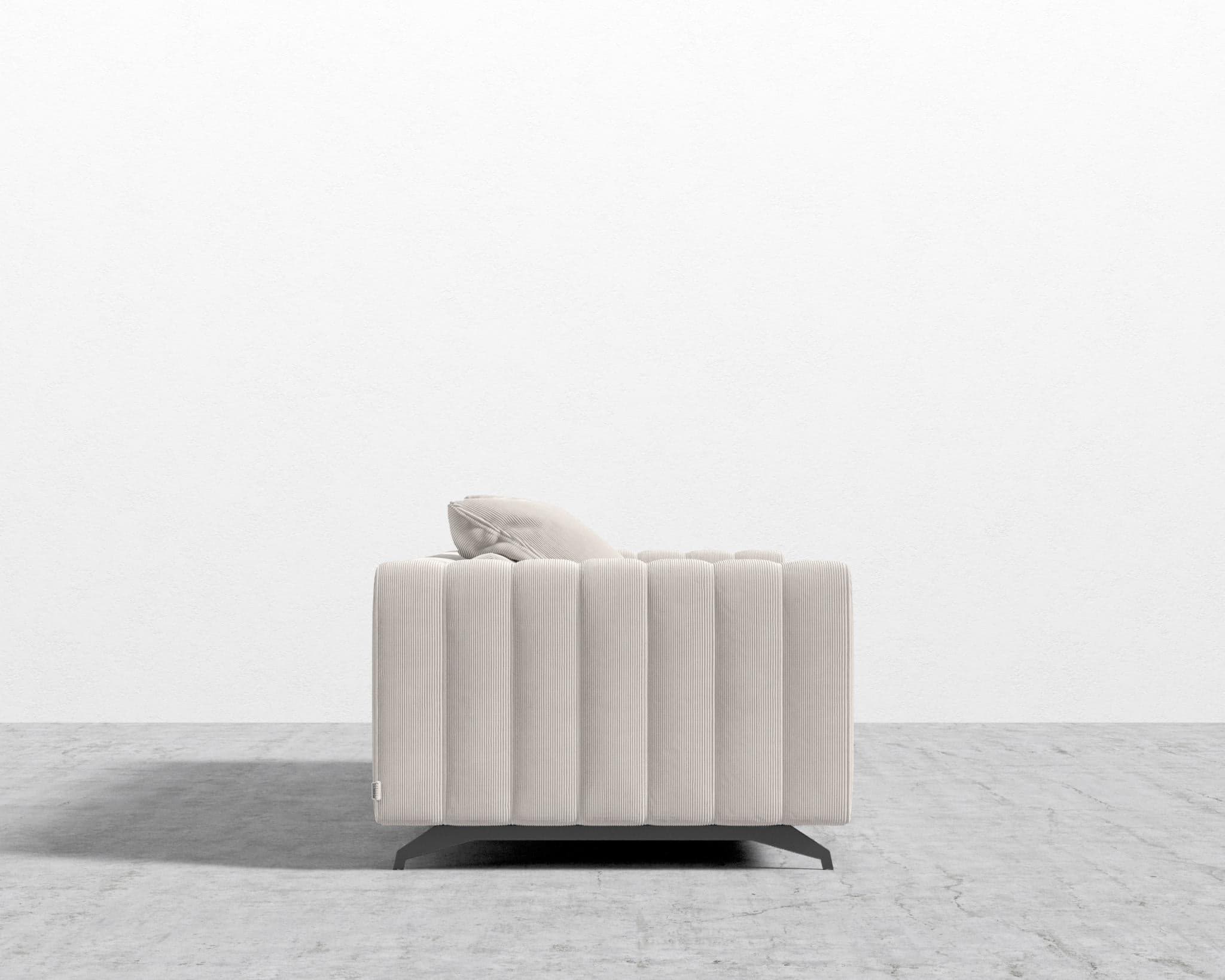 Berlin Sofa view 111