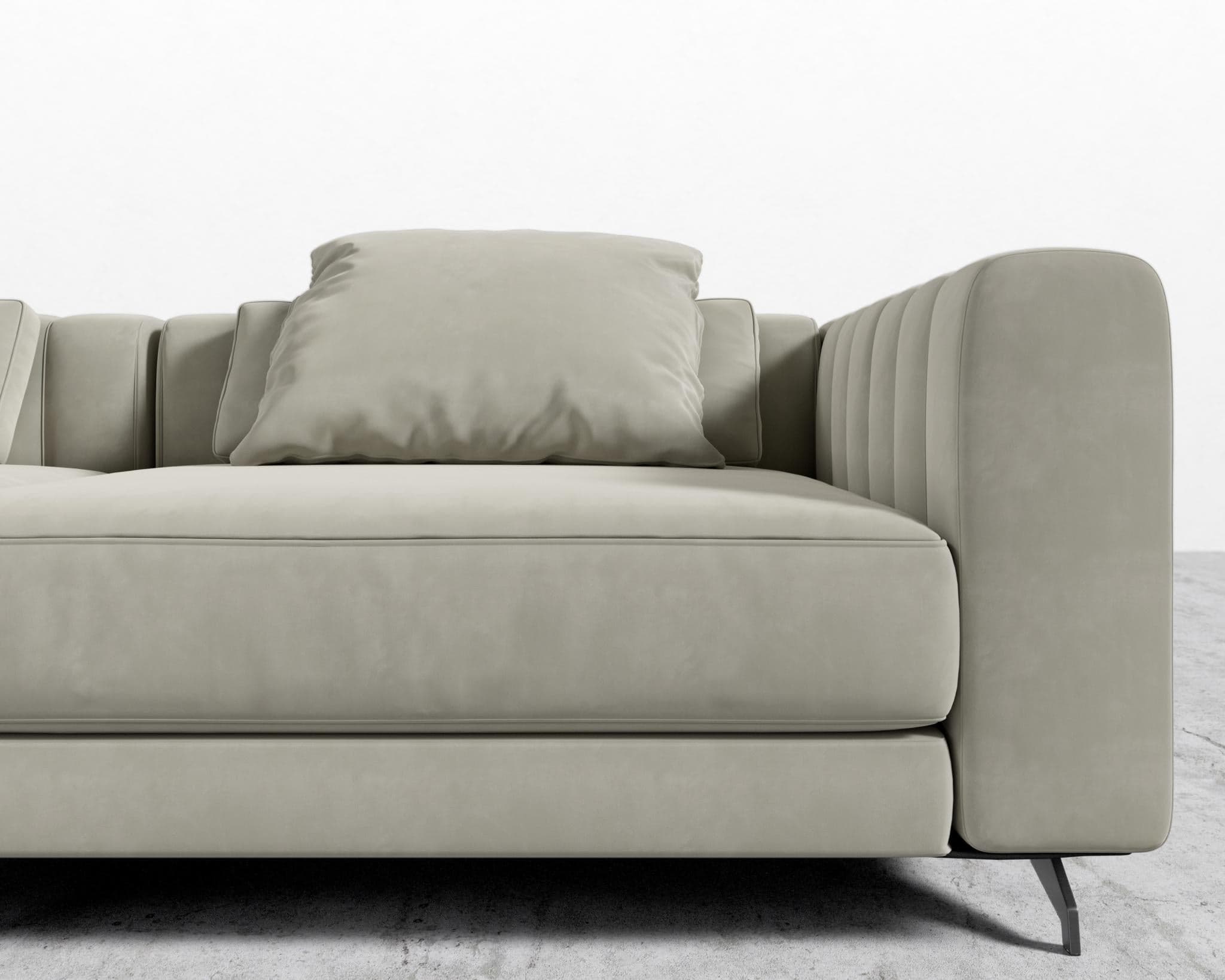 Berlin Sofa view 124