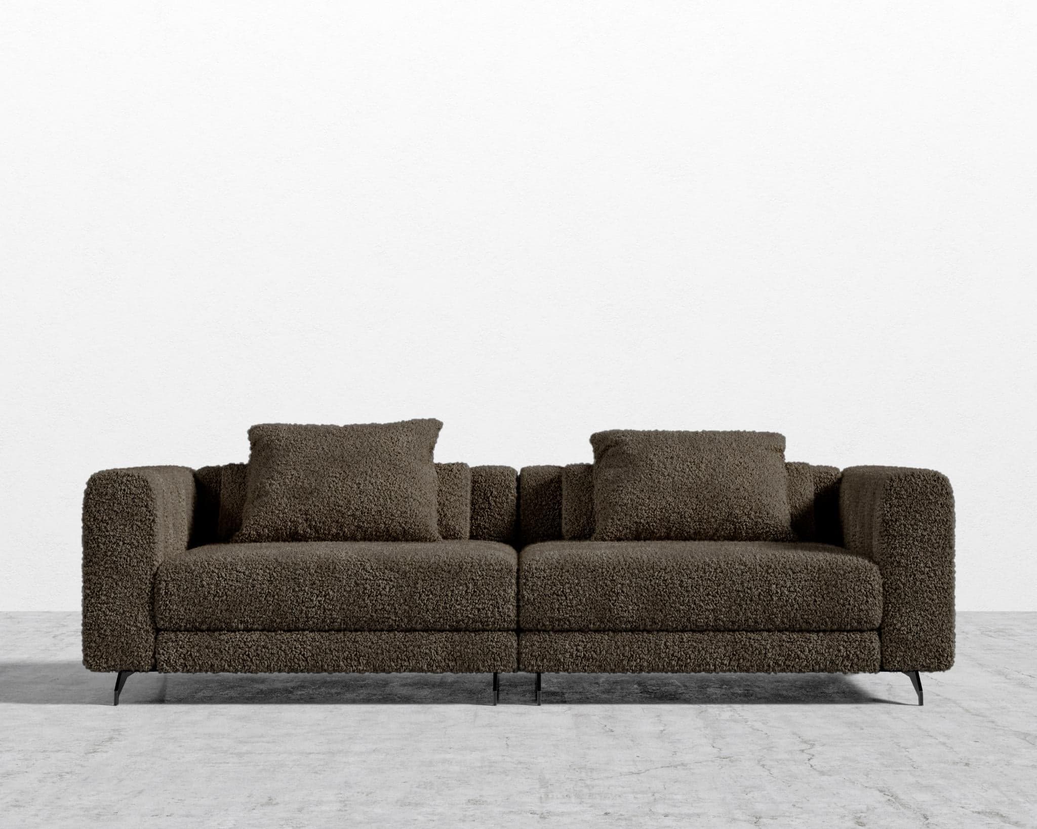 Berlin Sofa view 135