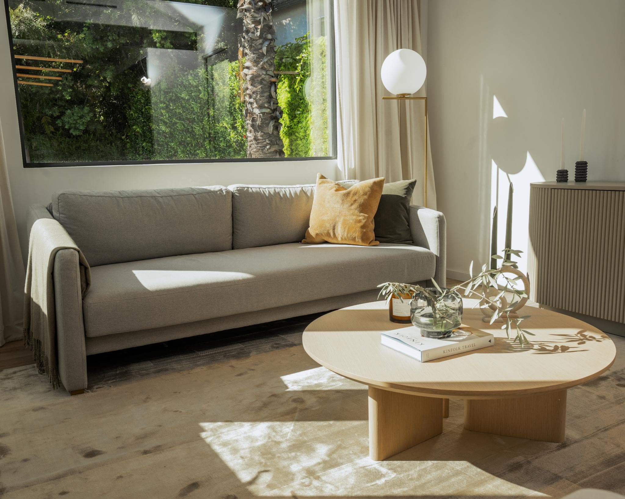 Iris Floor Lamp view 13