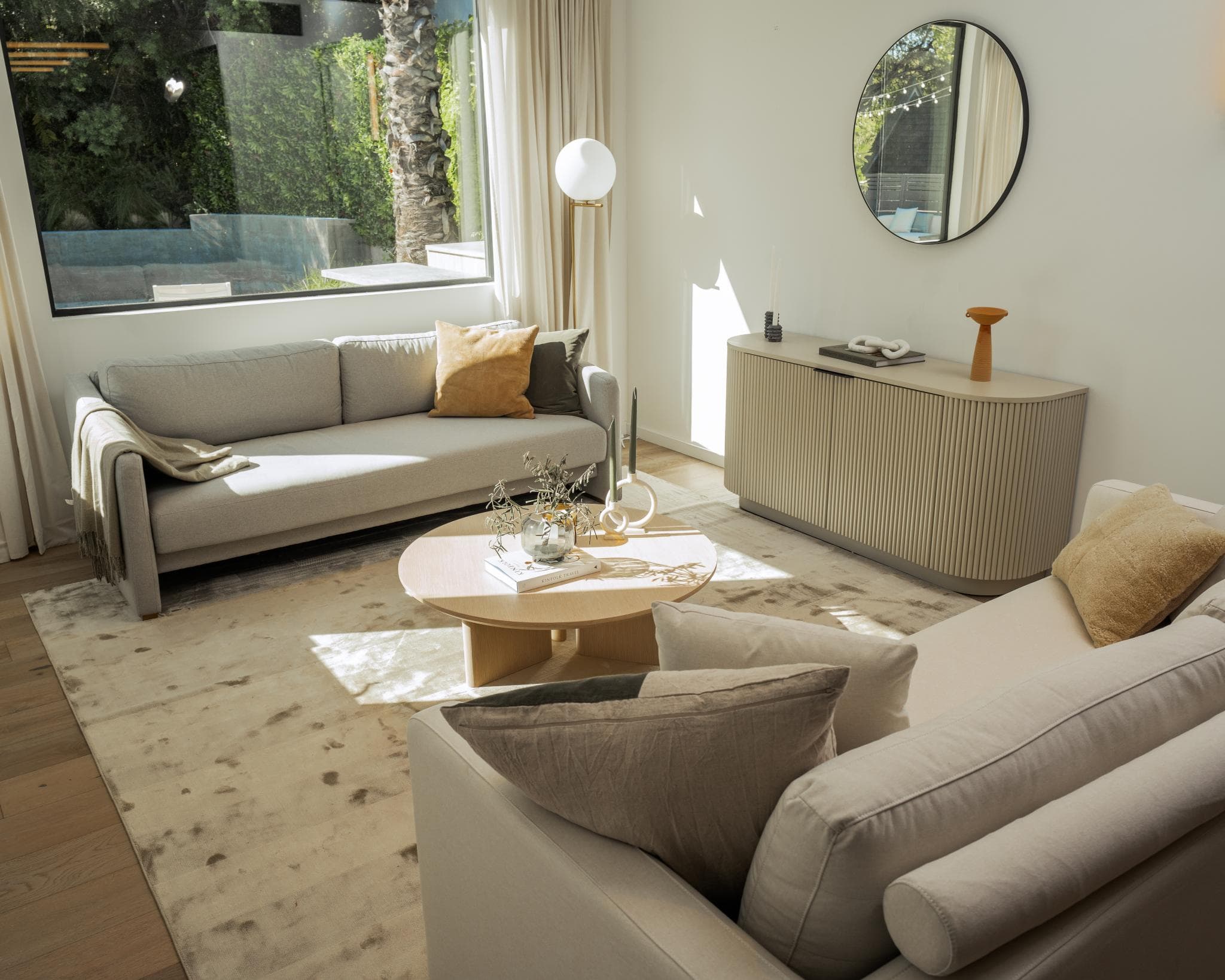 Iris Floor Lamp view 14