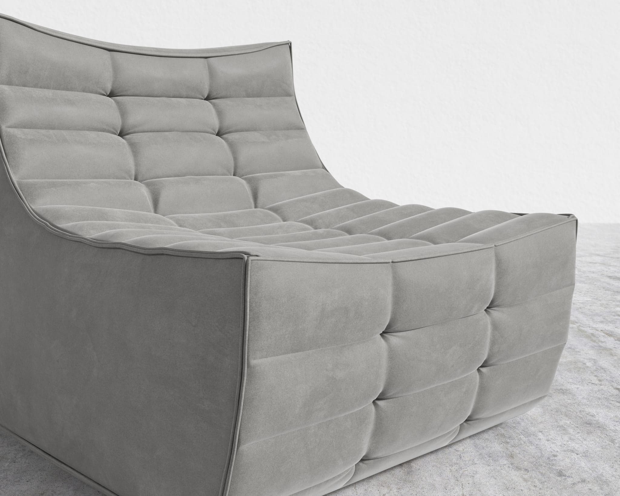 Tanner Armless view 80