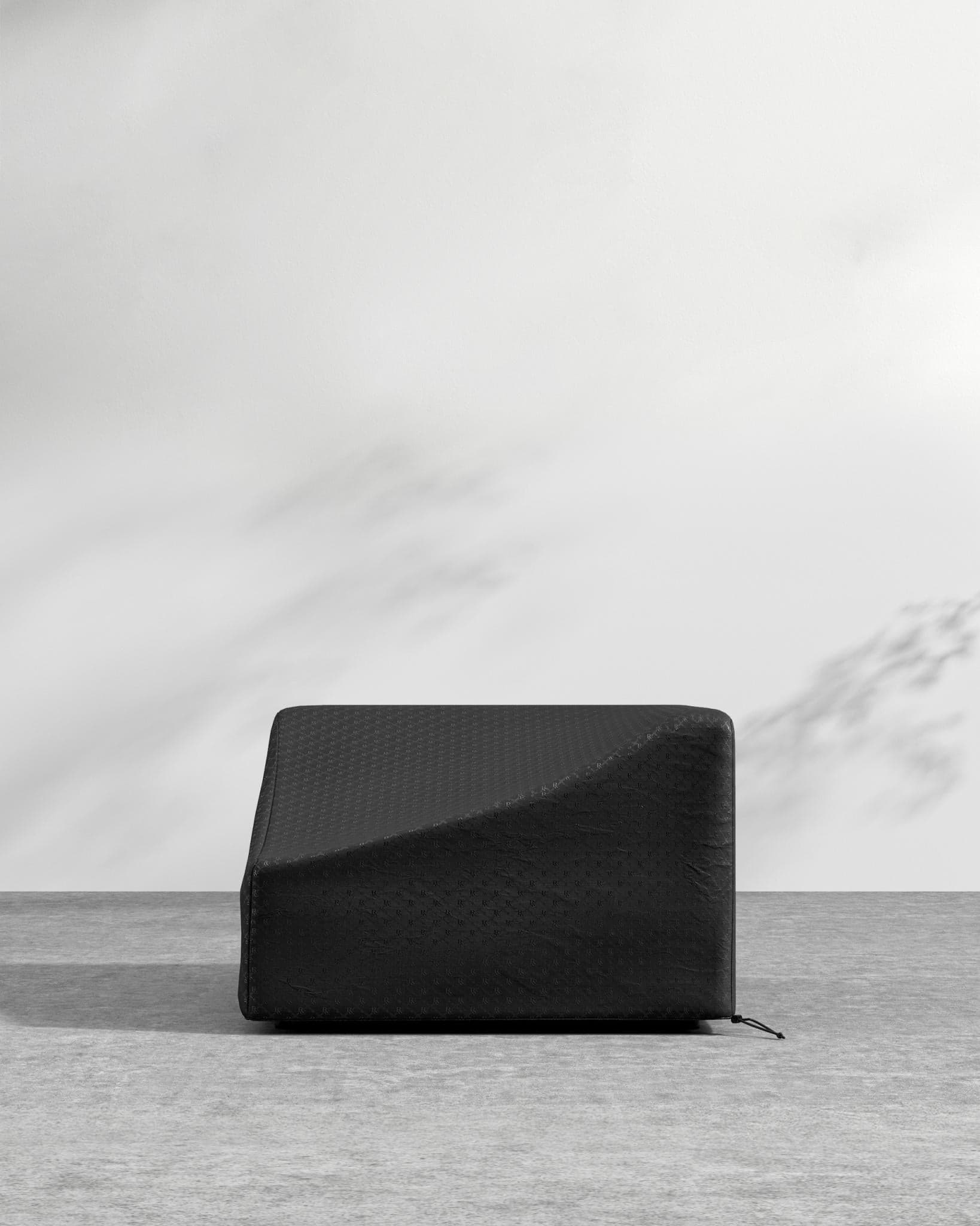 Arya Outdoor Right Arm Cover