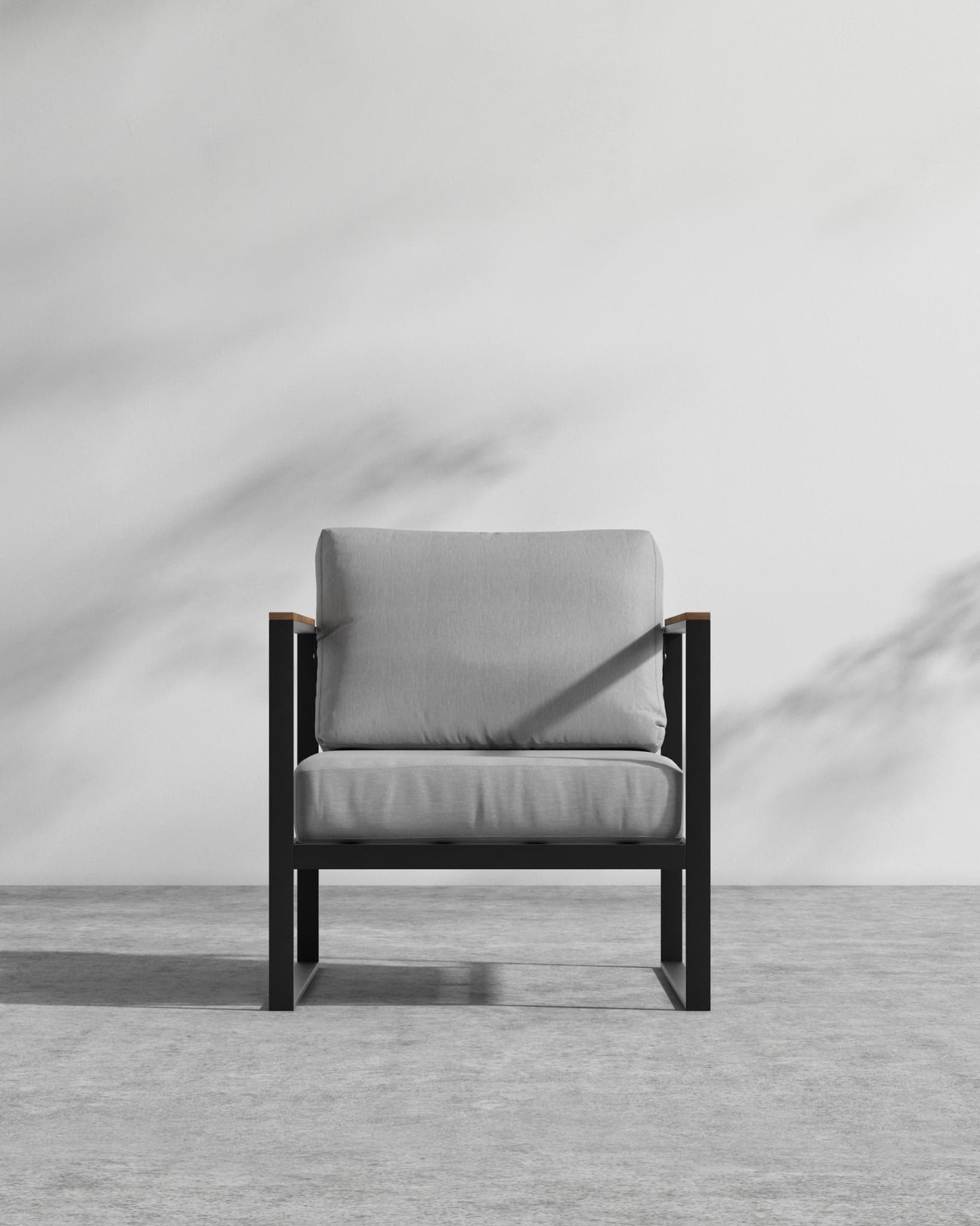 Louis Outdoor Armchair