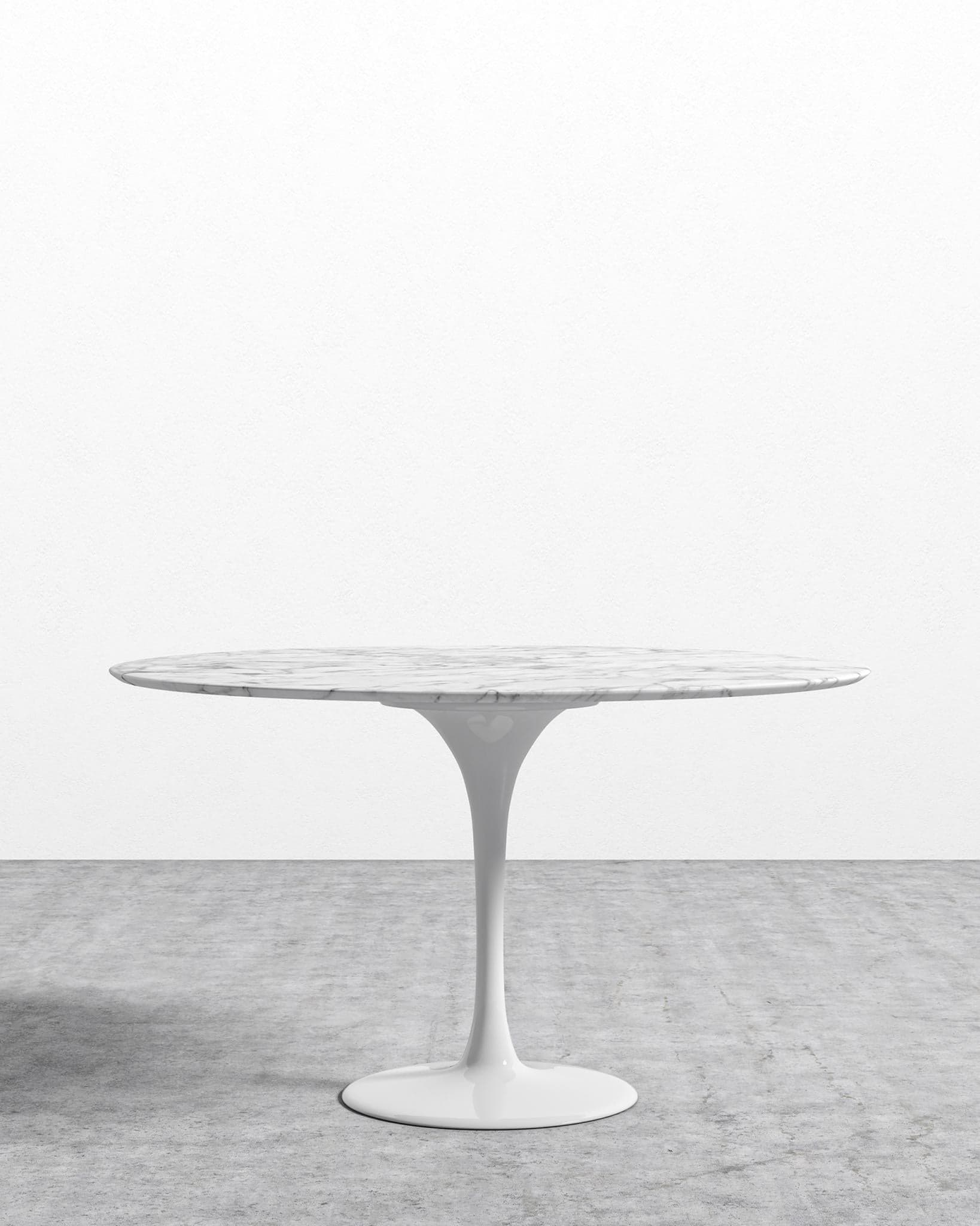 Tulip Table Round - Carrara