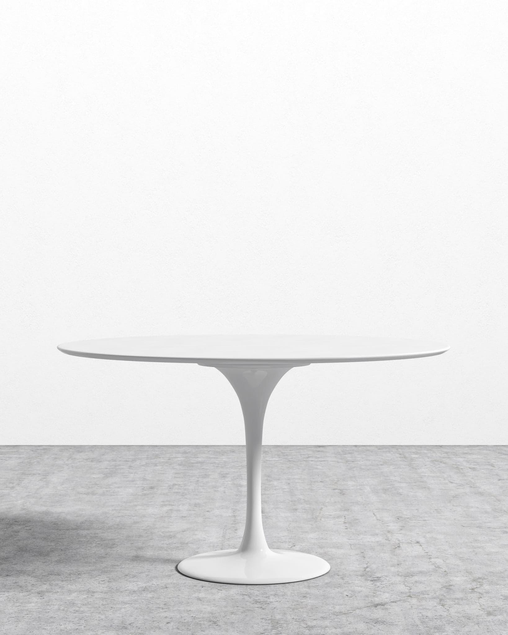 Tulip Table Round - Lacquer